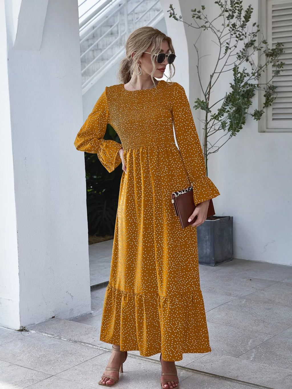 Ruffled Hem Flounce Sleeve Dress