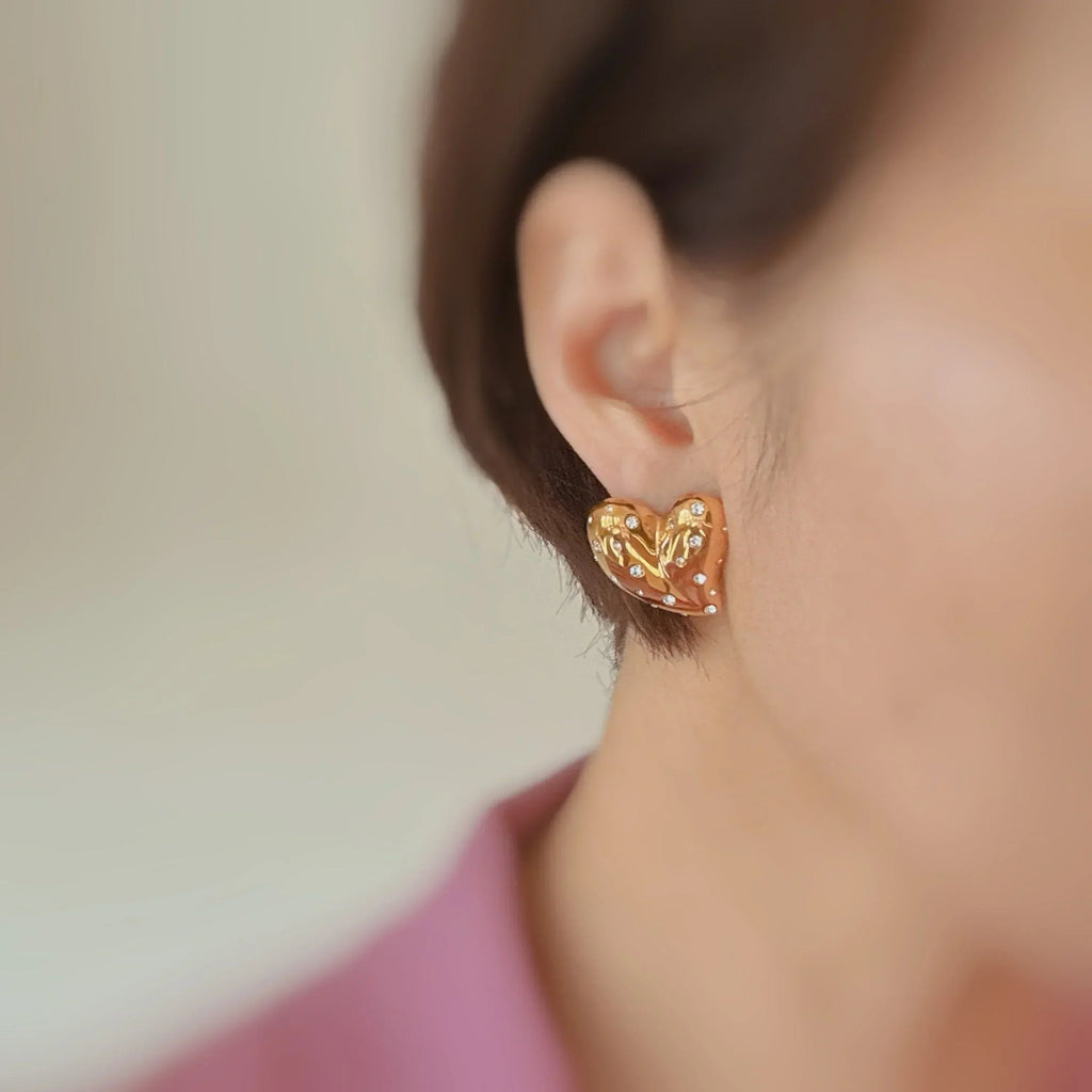 Golden Heart Earrings | 18k Gold Plated Stainless Steel - Femstylo