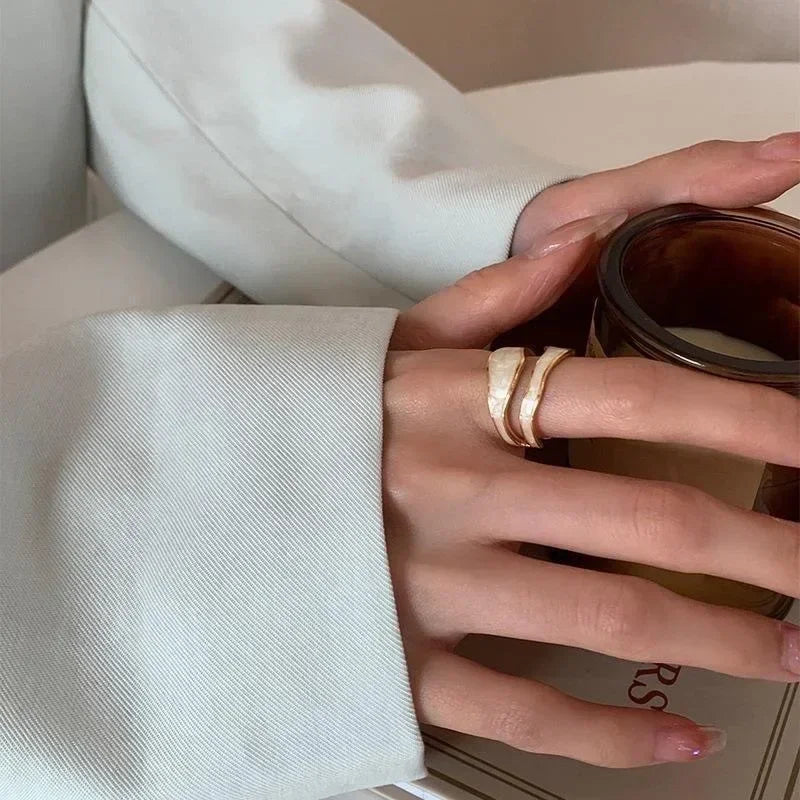 Vintage White Enamel Metal Irregular Shape Geometric Open Adjustable Ring for Women Girl Jewelry Birthday Gifts Anillo Hombre