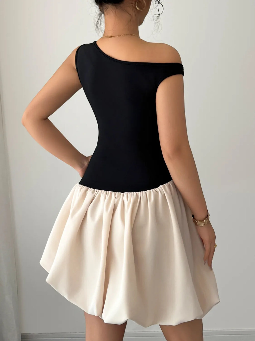 Contrast Single Shoulder Mini Tank Dress