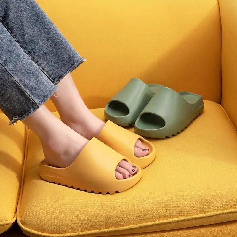 Modern Thick Soft Slippers Classic Non-slip Flip Flops Spa Slippers Indoor Outdoor Summer Unisex Flip Flops